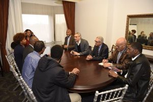 Encontro de S. E. o Presidente da República com jovens promotores da nova Associação…