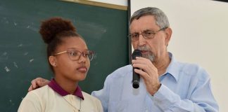 27 / Março / 18 – Encontro com jovens estudantes e professores do complexo…