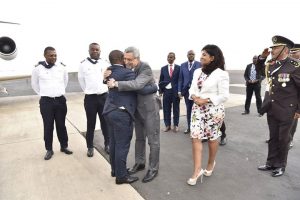 Presidente da República recebe o seu homólogo Moçambicano, Filipe Jacinto Nyusi O Presidente, Jorge…