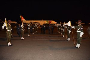 Presidente da República recebe o seu homólogo santomense, Evaristo do Espírito Santo Carvalho, O…