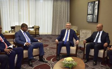Presidente da República recebe Presidente angolano em encontro bilateral O Presidente Jorge Carlos Fonseca…