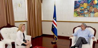 Presidente da República recebe cumprimentos de despedida da Embaixadora de Espanha