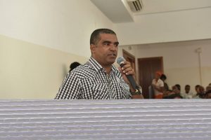 Encontro com Operadores Económicos de Santo Antão O Presidente da República foi recebido, hoje,…