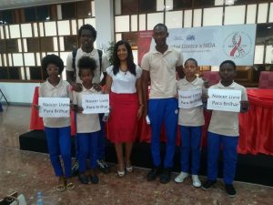 Primeira Dama, Dra. Lígia Fonseca, lança, em Cabo Verde, a campanha «Nascer Livre para…