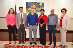 Presidente da República recebe a Presidente da Associação Kriol-Itá O Presidente da República recebeu,…