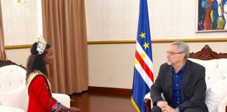Presidente da República recebe visita de cortesia Miss West África, Senhora Dandira Veiga, 07…