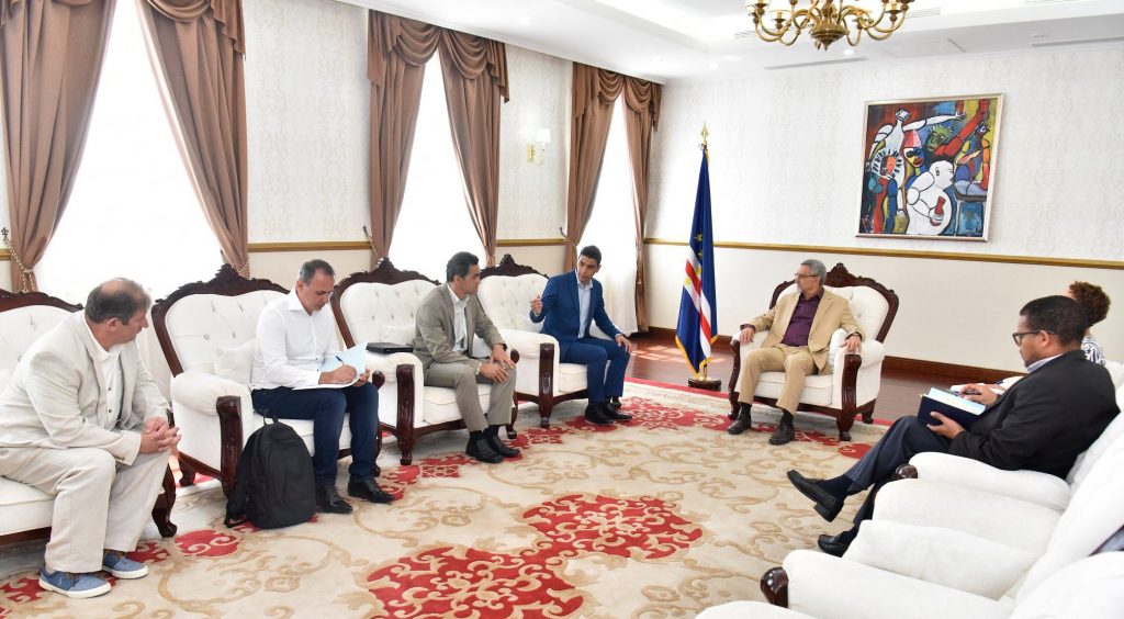 Presidente da República recebeu o Senhor Felipe Ribeiro – Presidente do …