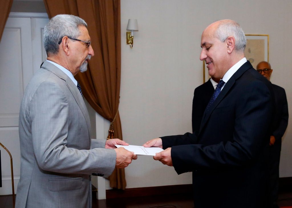 Apresentação das cartas credencias pelo Embaixador de Portugal – …