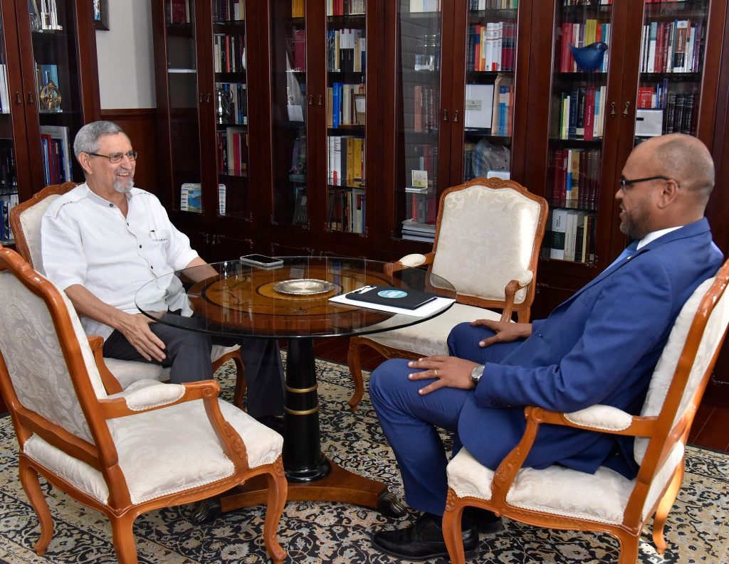 Presidente da República recebe, em audiência, o Ministro de Estado…