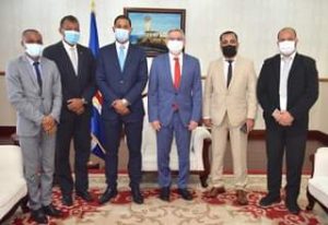 Presidente da República recebe visita de cortesia do Presidente do Governo Regio