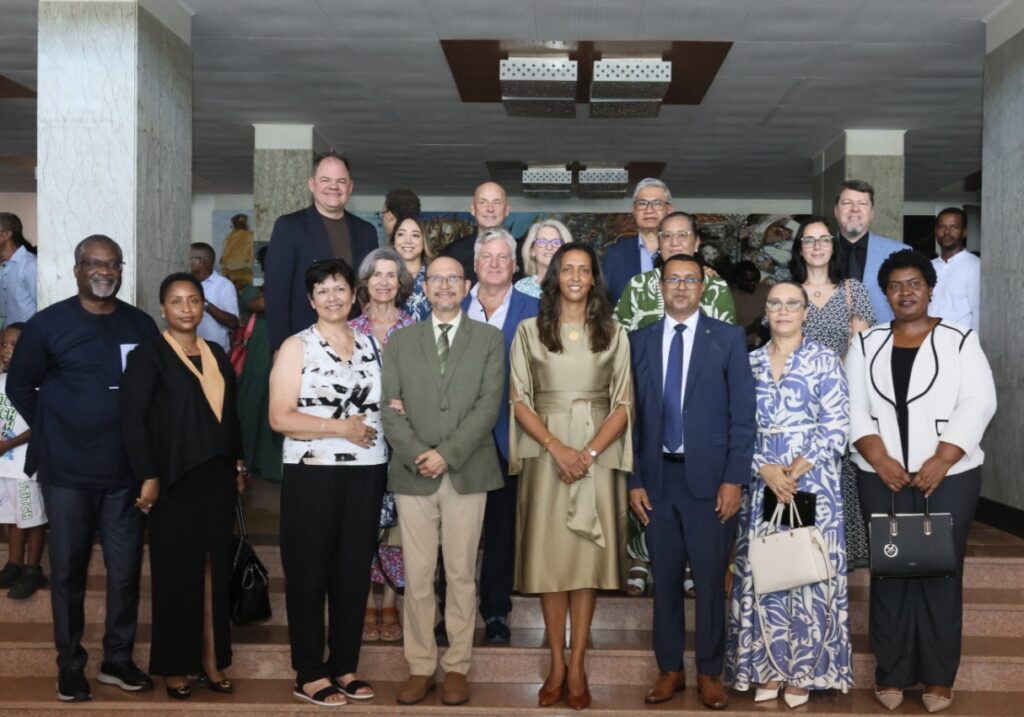 PR interina junta-se à Igreja do Nazareno na “Celebração da Família”